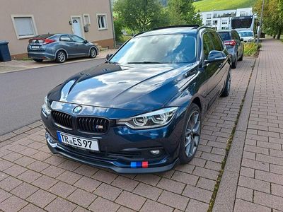 Blau Gebraucht 2017 BMW 335 Sport Line Kombi | 19.950 € (Teuer)