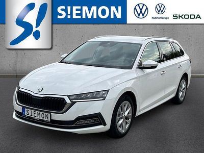 Gebraucht Skoda Octavia Style 116 PS (85 kW) 2023 Weiss Kombi