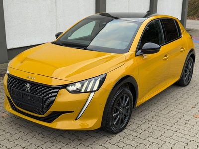Gebraucht Peugeot e-208 GTi 100 kW (136 PS) 2022 Gelb Kleinwagen