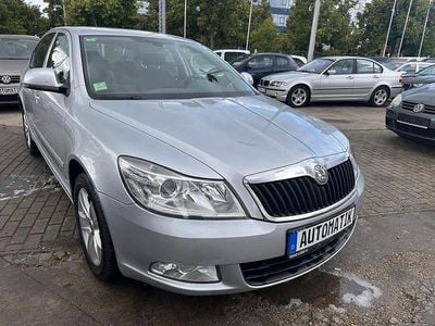 Gebraucht Skoda Octavia Ambiente 105 PS (77 kW) 2010 Silber Limousine