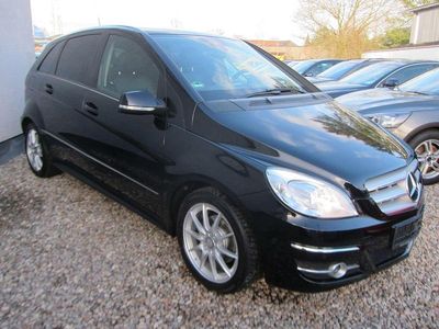 Usata Mercedes B200 Sportline 136 CV (100 kW) 2008 Nero Monovolume
