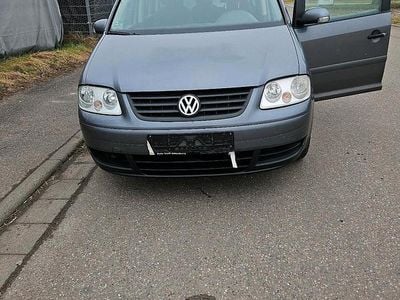 Grau Gebraucht 2005 VW Touran Van / Kleinbus | 1.750 € (Guter Preis)