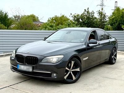 BMW 730