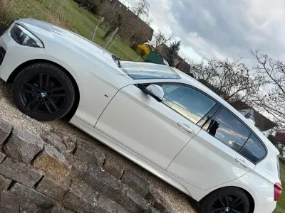 Gebraucht BMW 118 Shadowline 136 PS (100 kW) 2018 Weiß Kleinwagen