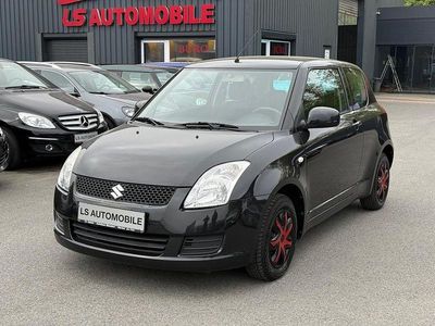 Second-hand Suzuki Swift Club 92 CP (67 kW) 2009 Negru Hatchback