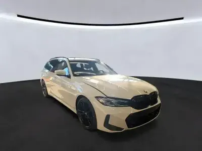 Gebraucht BMW 320 M Sport 190 PS (139 kW) 2024 Alpinweiss iii Kombi