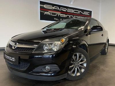 Gebraucht Opel Astra GTC Edition 116 PS (85 kW) 2011 Schwarz Coupé