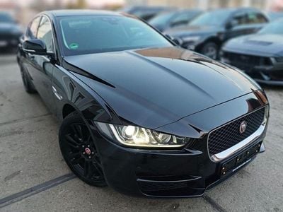 Gebraucht Jaguar XE Pure 200 PS (147 kW) 2016 Schwarz Limousine