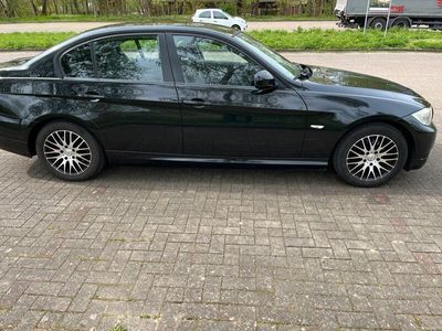 gebraucht BMW 318 E 90 i