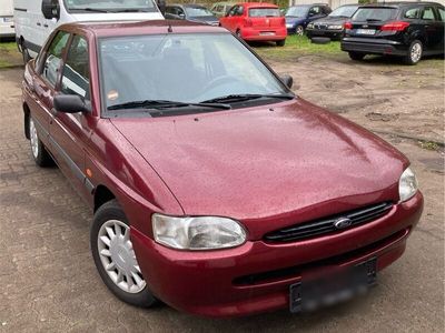 gebraucht Ford Escort Bj 92 Ez 95 1Hand TÜV 04/24 Nichtraucher Auto