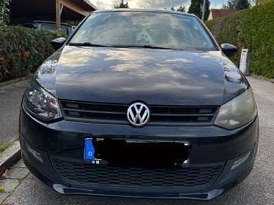 Usado VW Polo 69 HP (50 kW) 2011 Preto Citadino