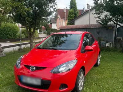 Gebraucht Mazda 2 86 PS (63 kW) 2010 Rot Kleinwagen