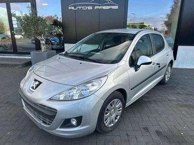 Usata Peugeot 207 73 CV (53 kW) 2011 Argento Berlina