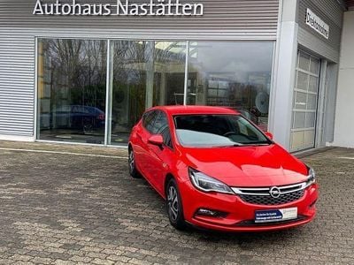 Gebraucht Opel Astra Active 125 PS (91 kW) 2017 Rot Limousine