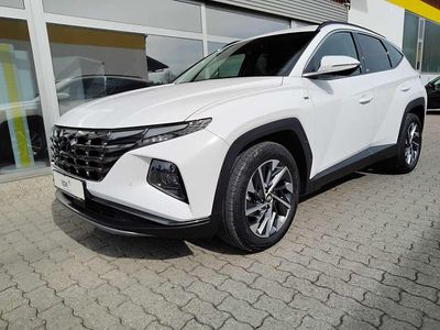 Gebraucht Hyundai Tucson Trend 150 PS (110 kW) 2021 Polar white / sol SUV
