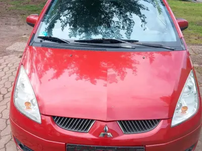 Occasion Mitsubishi Colt 95 PK (69 kW) 2008 Rood Hatchback