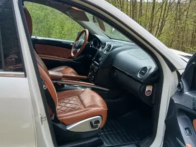 Gebraucht Mercedes GL320 224 PS (164 kW) 2010 Weiß SUV