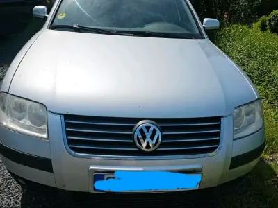 Gebraucht VW Passat 131 PS (96 kW) 2002 Silber Kombi