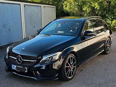 Gebraucht Mercedes C43 AMG AMG 367 PS (269 kW) 2017 Schwarz Kombi