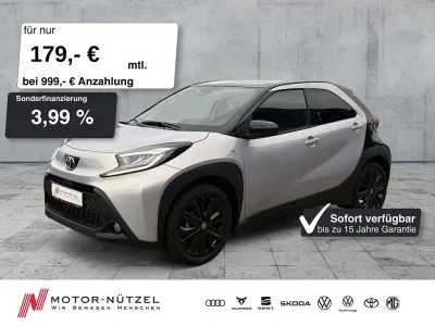 Neu Toyota Aygo X Edition 72 PS (52 kW) 2025 Light purple (9ae)/ black mica SUV