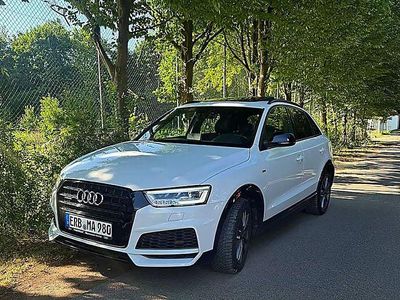 Weiß Gebraucht 2017 Audi Q3 Design SUV | 17.800 € (Fairer Preis)