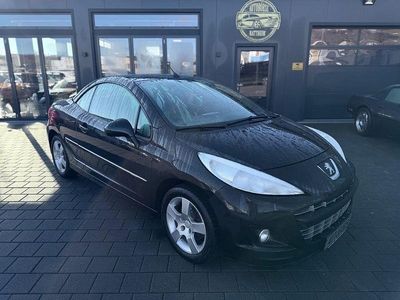 Gebraucht Peugeot 207 CC Active 120 PS (88 kW) 2013 Noir obsidien Cabrio
