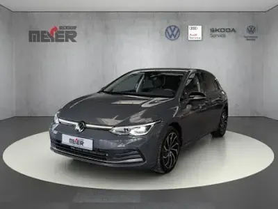 Gebraucht VW Golf VIII Move 130 PS (95 kW) 2023 Grau Limousine