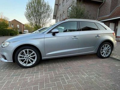 gebraucht Audi A3 Sportback A3 30 TFSI S tronic design