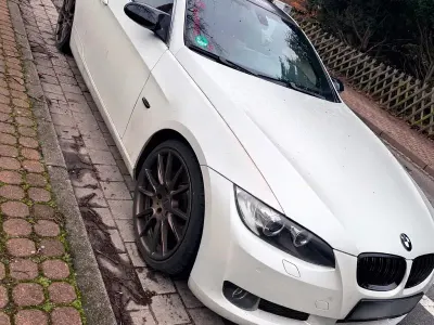 Brugt BMW 325 218 HK (160 kW) 2008 Hvid Coupe