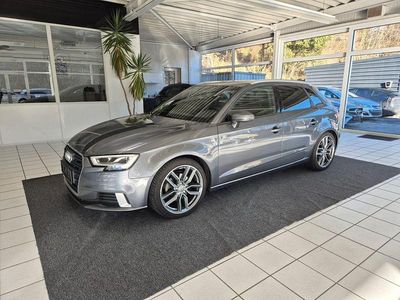 Gebraucht Audi A3 S-Line 150 PS (110 kW) 2019 Grau Limousine
