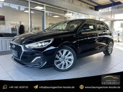 Second-hand Hyundai i30 Passion Plus 140 CP (102 kW) 2018 Negru Berlinǎ