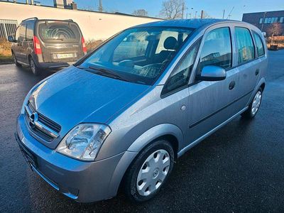 Begagnad Opel Meriva 102 HK (75 kW) 2004 Grå Minibuss