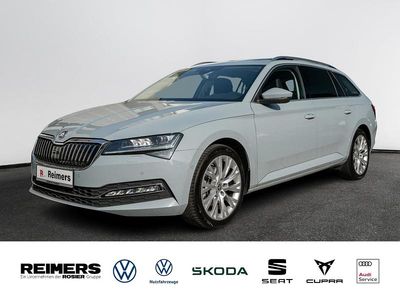 Gebraucht Skoda Superb Style 200 PS (147 kW) 2022 Grau / patina grau Kombi