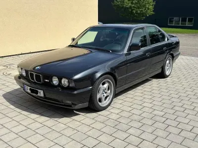 Gebraucht BMW M5 Sport Line 315 PS (231 kW) 1991 Schwarz Limousine