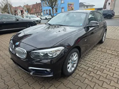 Usata BMW 118 Urban Line 136 CV (100 kW) 2015 Marrone Utilitaria
