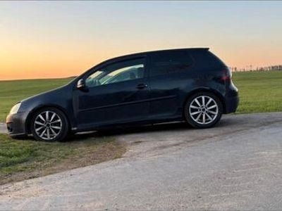 VW Golf V