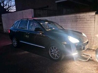Schwarz Gebraucht 2007 Porsche Cayenne SUV | 7.500 € (Etwas zu teuer)