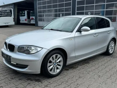 Gebraucht BMW 118 143 PS (105 kW) 2009 Grau Kleinwagen