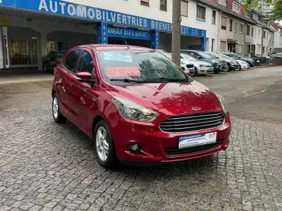 Gebraucht Ford Ka 86 PS (63 kW) 2018 Rubyrot (metallic) Limousine