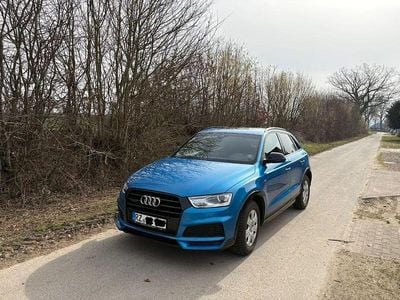 Usata Audi Q3 Competition 179 CV (131 kW) 2017 Blu SUV