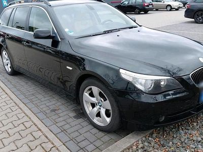 Gebraucht BMW 520 177 PS (130 kW) 2007 Schwarz Kombi