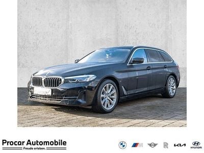 Gebraucht BMW 520 Sport Line 190 PS (139 kW) 2023 Schwarz Kombi