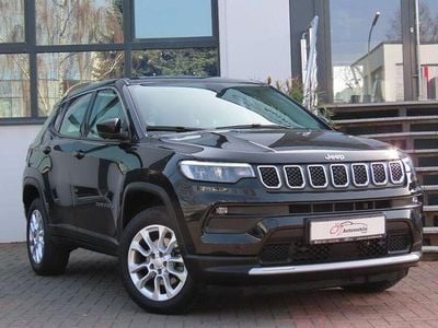 Gebraucht Jeep Compass 131 PS (96 kW) 2024 Schwarz SUV