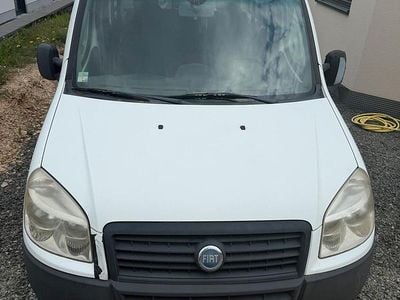 Second-hand Fiat Doblò 77 CP (56 kW) 2006 Alb Monovolum