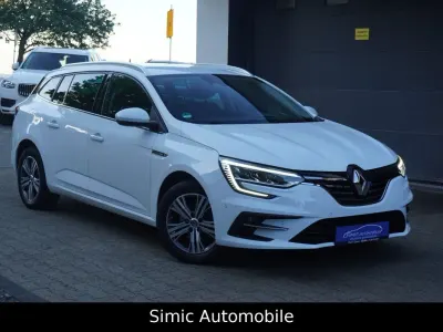 Gebraucht Renault Mégane IV Intens 158 PS (116 kW) 2022 Weiß Kombi