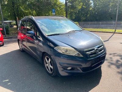 Honda FR-V