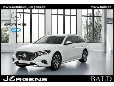 Usata Mercedes E300 Avantgarde 204 CV (150 kW) 2025 Bianco Station wagon