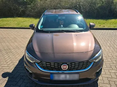 Gebraucht Fiat Tipo Lounge 120 PS (88 kW) 2026 Braun Kombi