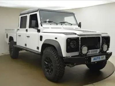 Gebraucht Land Rover Defender 122 PS (89 kW) 2005 Weiß Kombi
