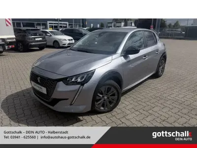 Gebraucht Peugeot e-208 Active 100 kW (136 PS) 2022 Grau Kleinwagen